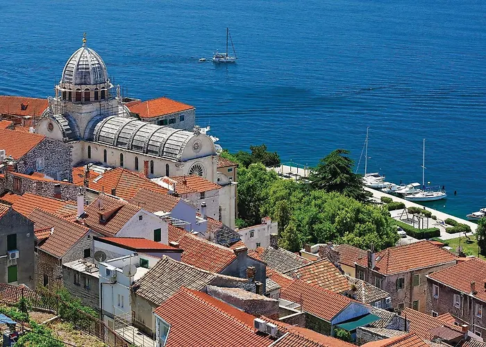 Two-bedroom In Apartman Sibenik